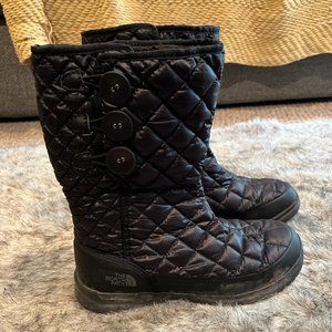 North Face Winter Boots Size 8